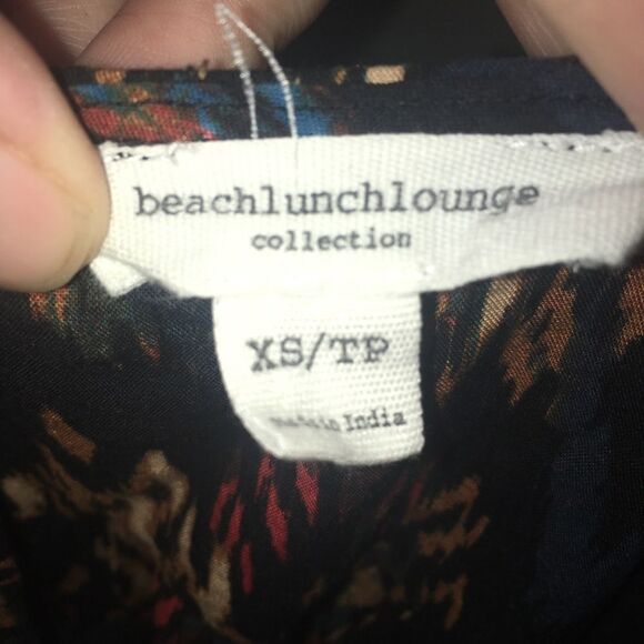 BeachLunchLounge sleeveless shift dress - Picture 2 of 3